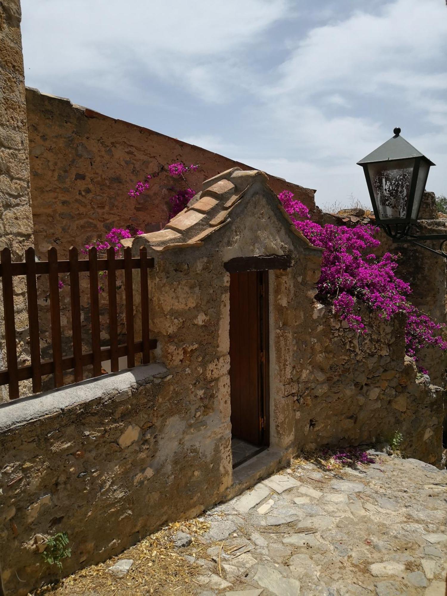 Kissamitakis Guesthouse Monemvasía Exterior foto