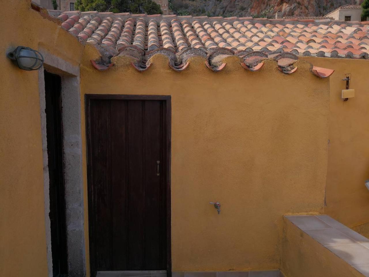 Kissamitakis Guesthouse Monemvasía Exterior foto